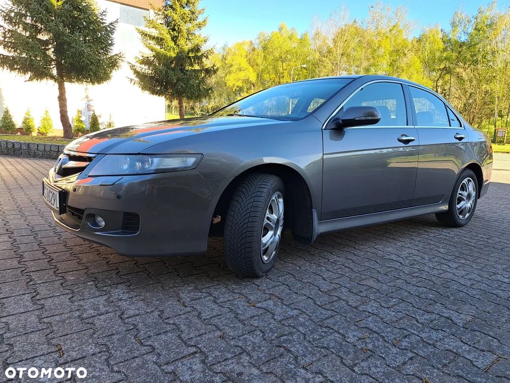 Honda Accord 2.0 Sport - 30