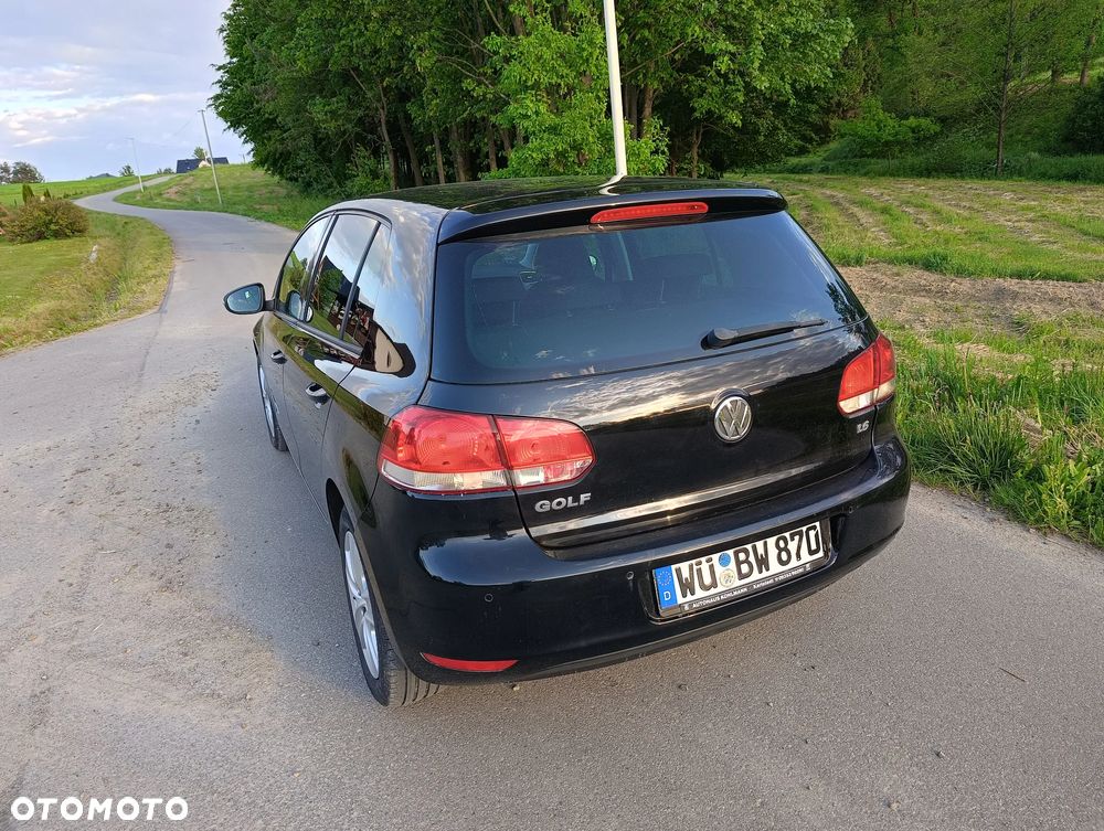 Volkswagen Golf 1.6 United - 23
