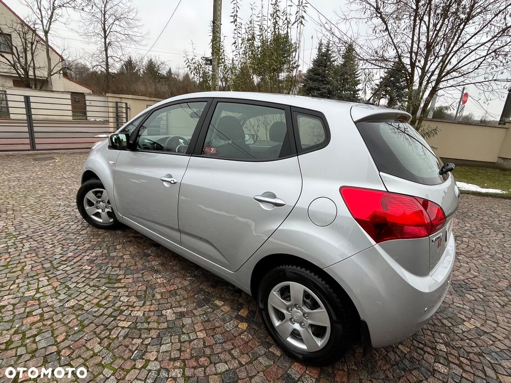 Kia Venga 1.4 M - 16