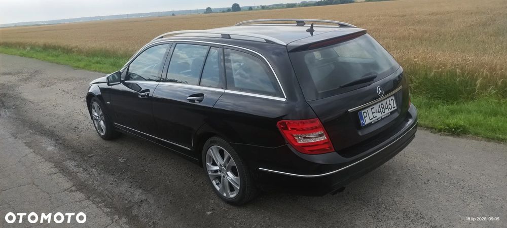 Mercedes-Benz Klasa C 180 BlueEFFICIENCY Avantgarde - 3