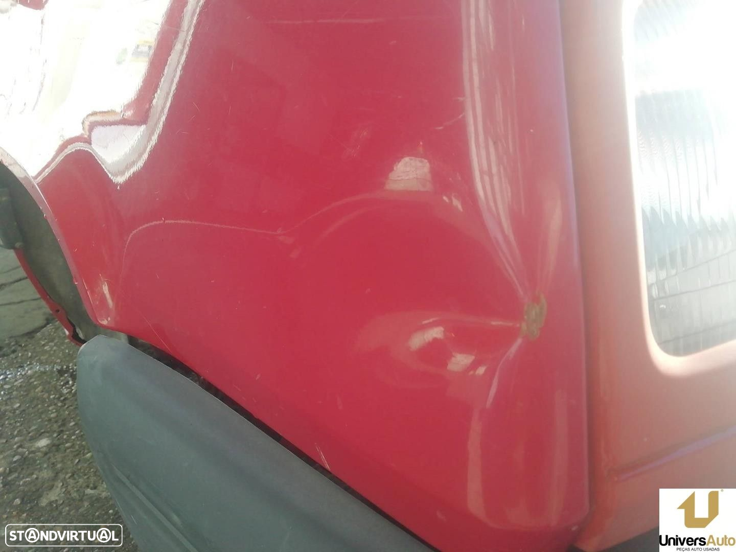 GUARDA-LAMAS FRONTAL DIREITO RENAULT EXPRESS FURGÃO 1992 - - 3