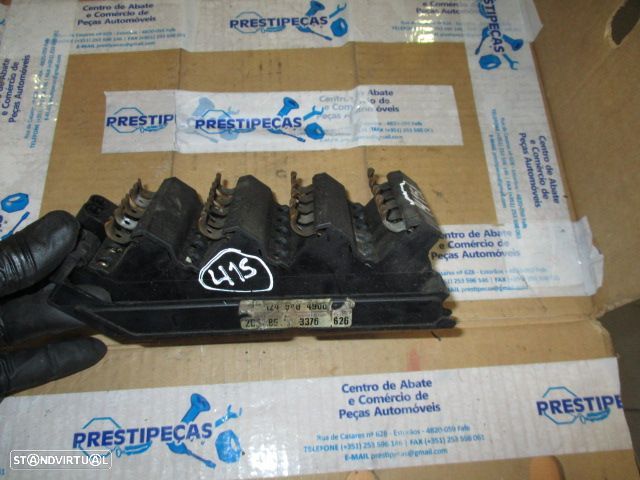 Caixa Fusiveis 1245404906 MERCEDES W124 1993 2.5D - 1