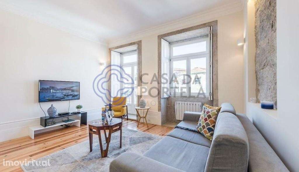 Apartamento T1 mobilado com licença AL no coração da baixa portuense a - Grande imagem: 2/13