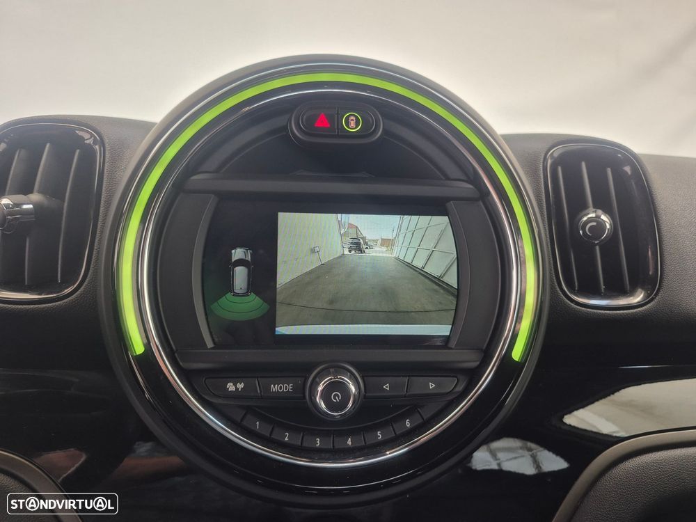 MINI Countryman Cooper SE ALL4 Auto - 21