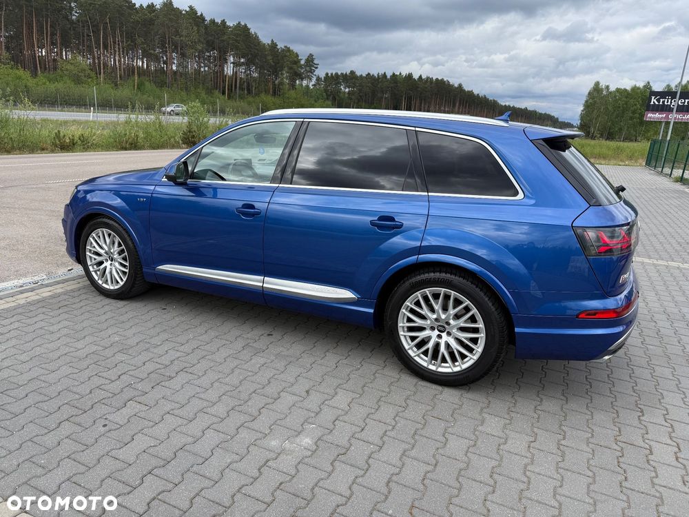 Audi SQ7 - 8