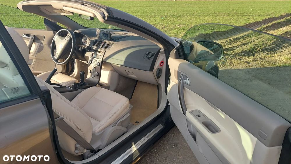 Volvo C70 D3 Summum - 2