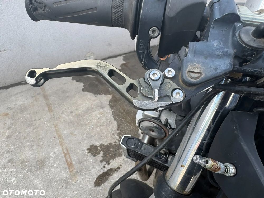 Yamaha XJR - 7