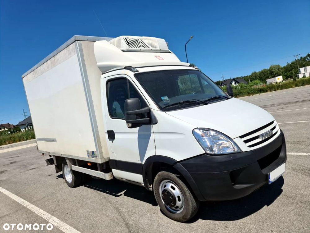 Iveco Daily 35C12 116KM - Bliźniaki - IZOTERMA - CHŁODNIA – MROŹNIA (-20’C) - 12