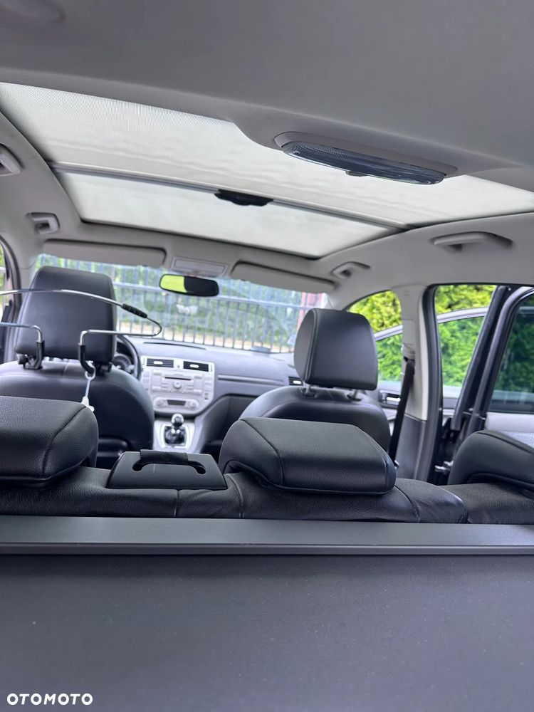 Ford Kuga - 6