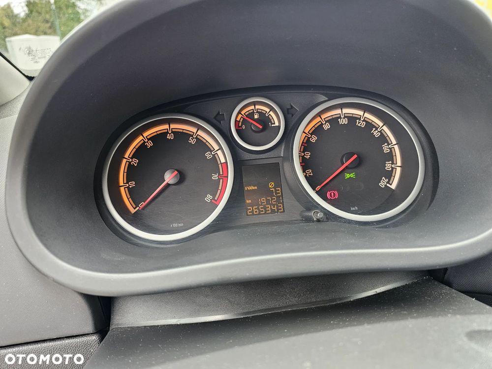 Opel Corsa 1.2 16V Cosmo - 17