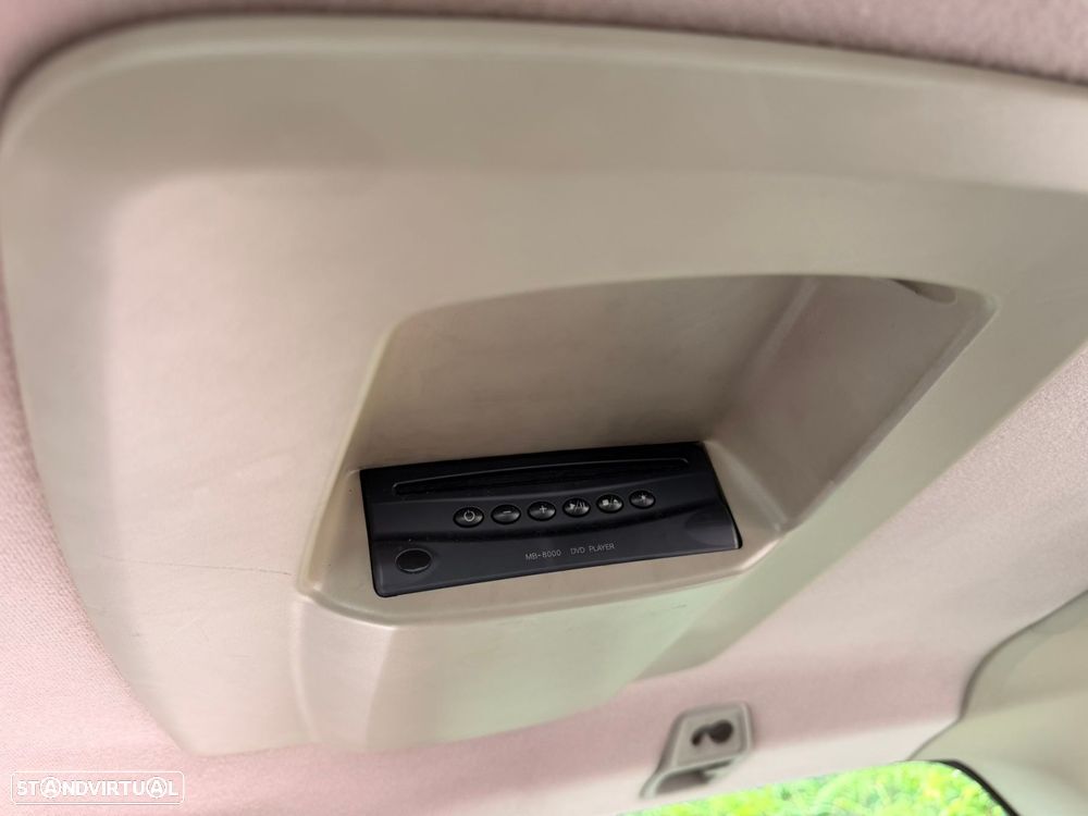 Volvo XC 90 2.4 D5 7L Nivel 2 Auto. - 20