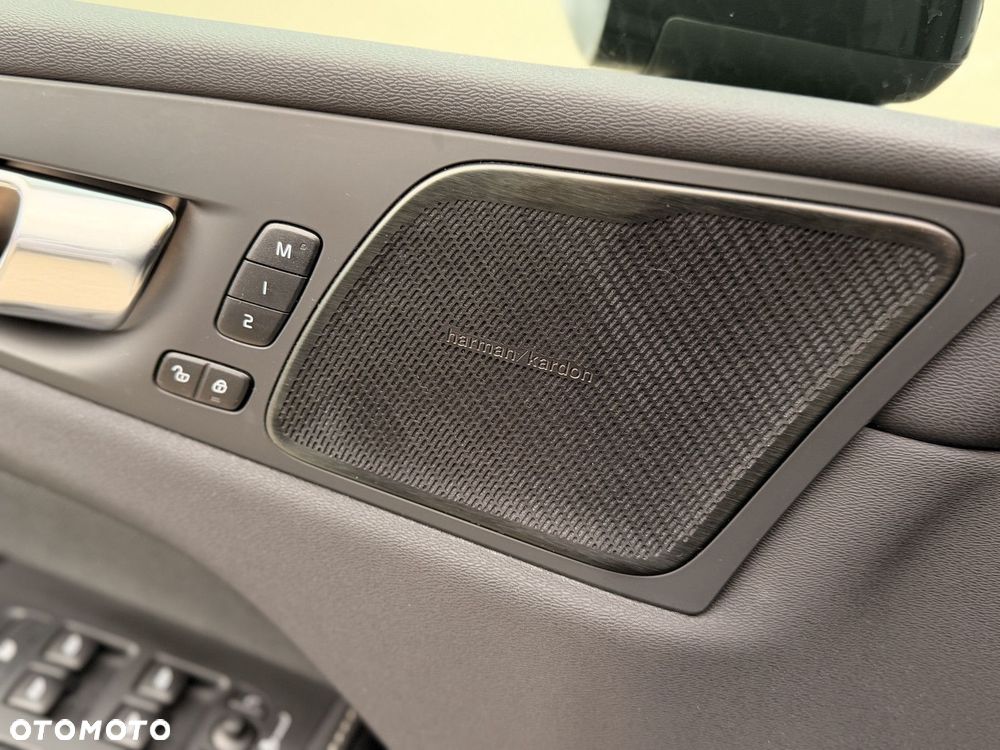 Volvo XC 60 - 12