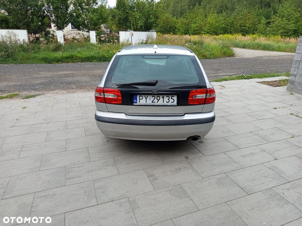 Volvo V40 1.8 '75' Elegance - 6