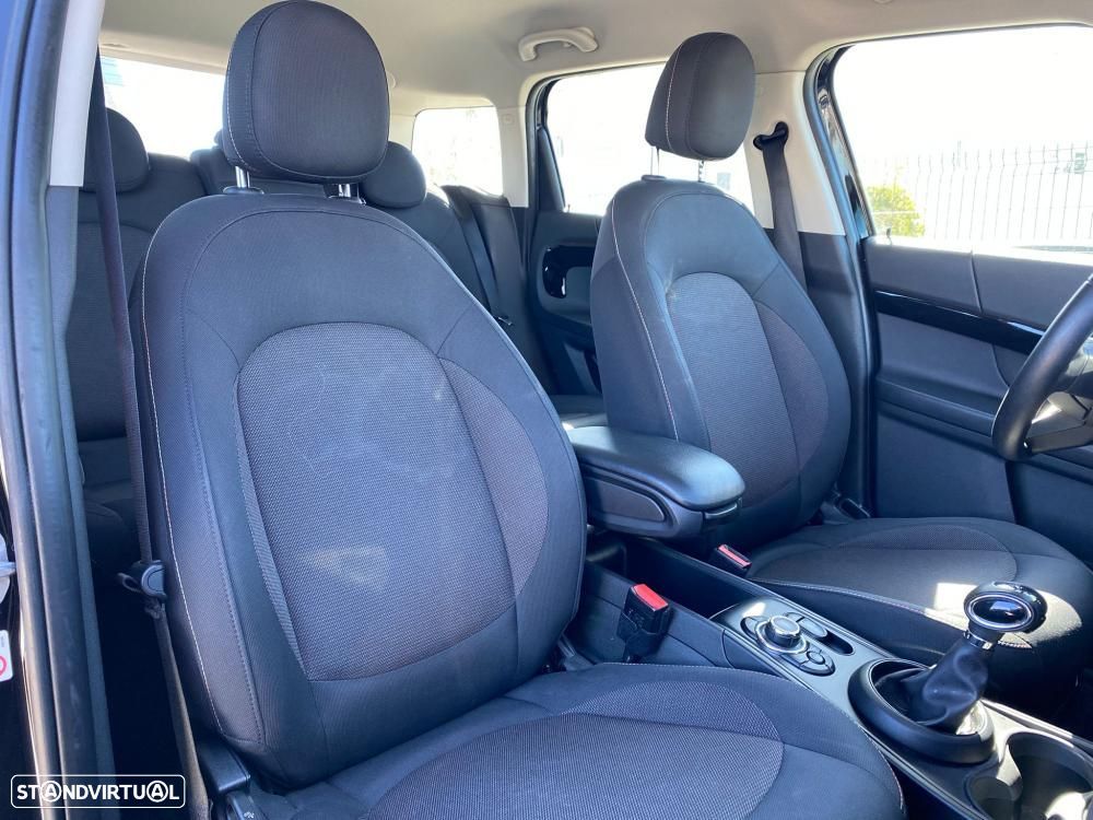 MINI Countryman Cooper SE ALL4 Auto - 7