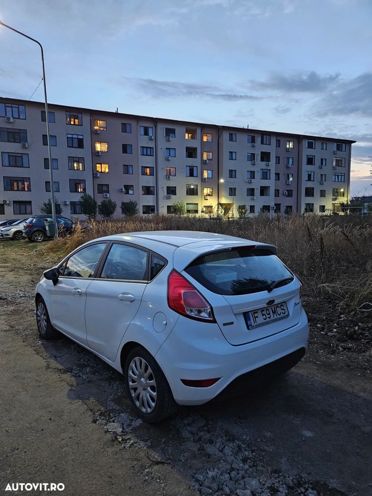 Ford Fiesta 1.0 EcoBoost Titanium - 6