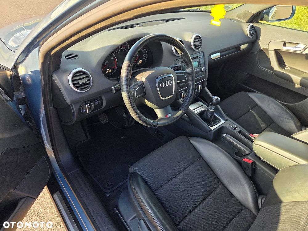Audi A3 Sportback 1.8 TFSI S line Sportpaket Plus - 25