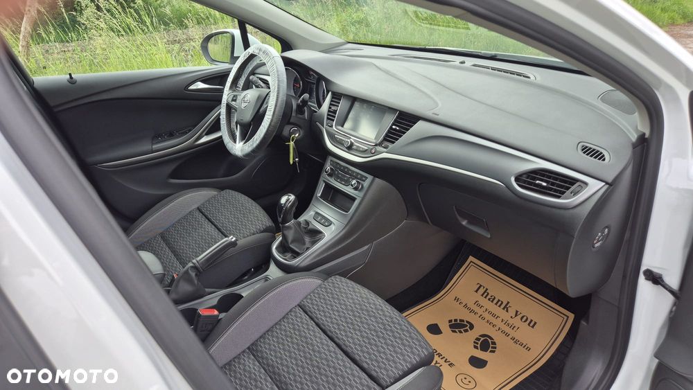 Opel Astra 1.2 Turbo Start/Stop 120 Jahre - 11