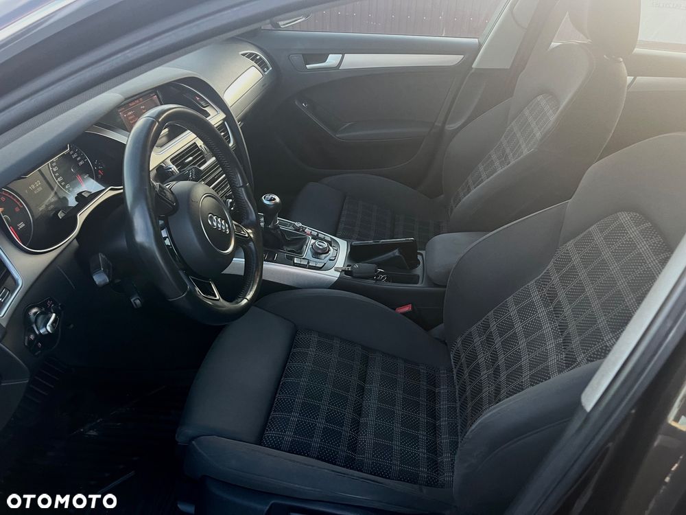 Audi A4 Avant 2.0 TDI - 13