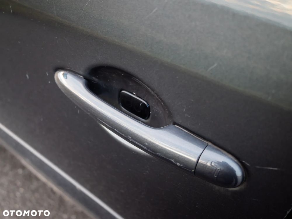 Renault Espace 2.0 dCi Privilege - 11