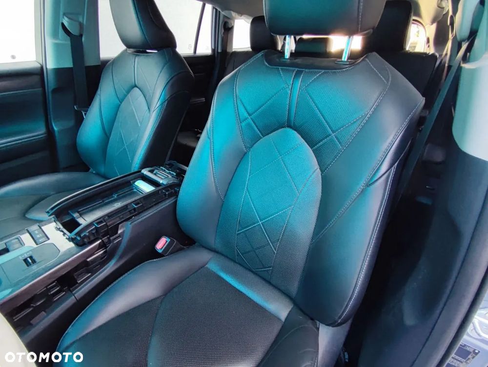 TOYOTA HIGHLANDER 20-24r Fotele Kanapy Boczki Skórzane - 1