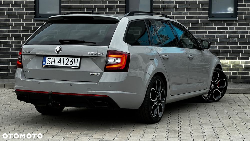 Skoda Octavia 2.0 TDI 4x4 DSG RS - 23