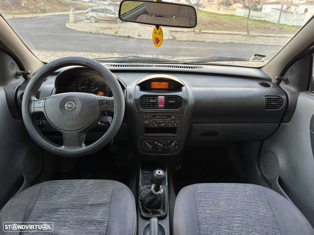 Opel Corsa 1.2 16V Confort - 9