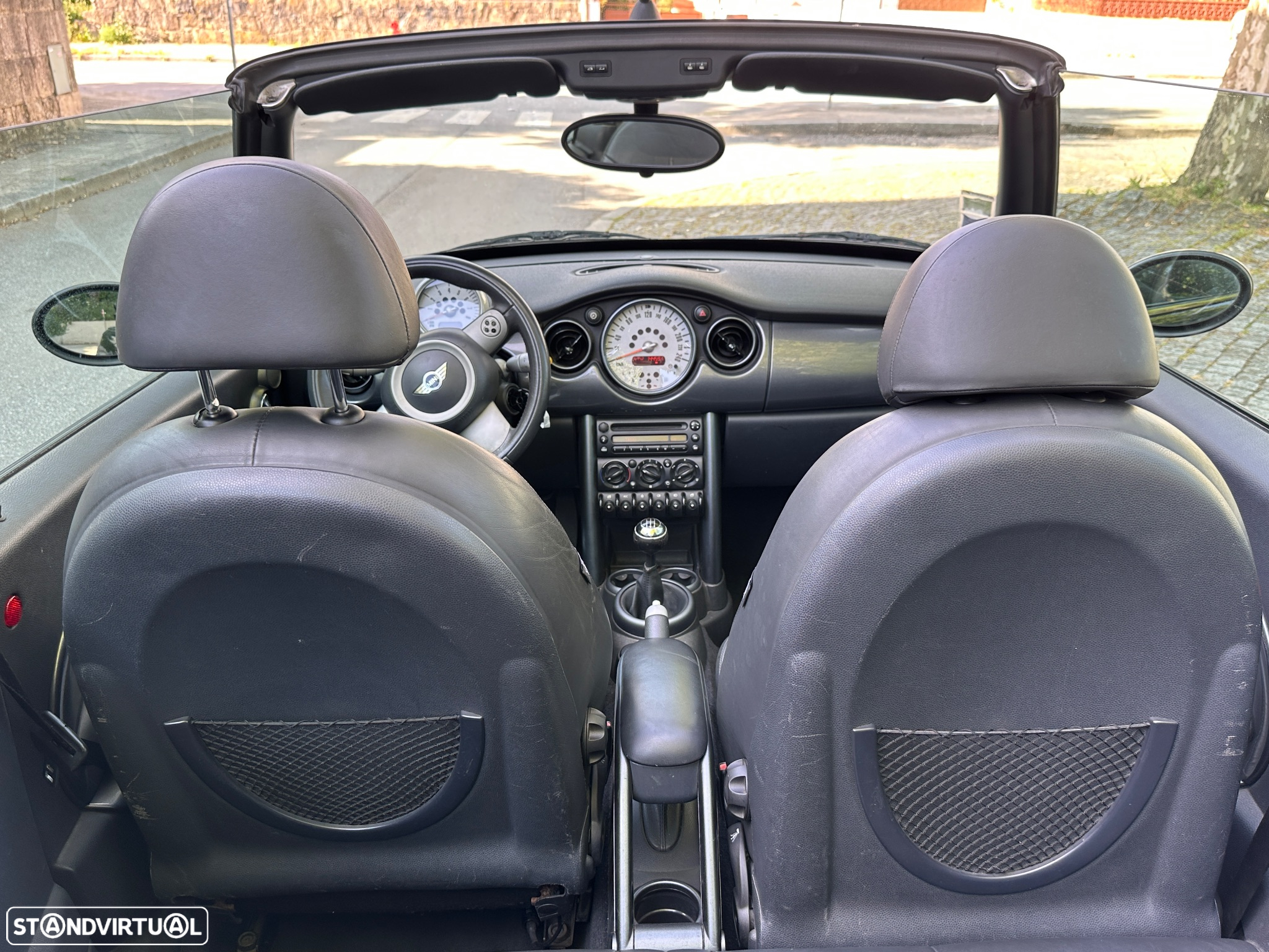MINI Cabrio Cooper - 12