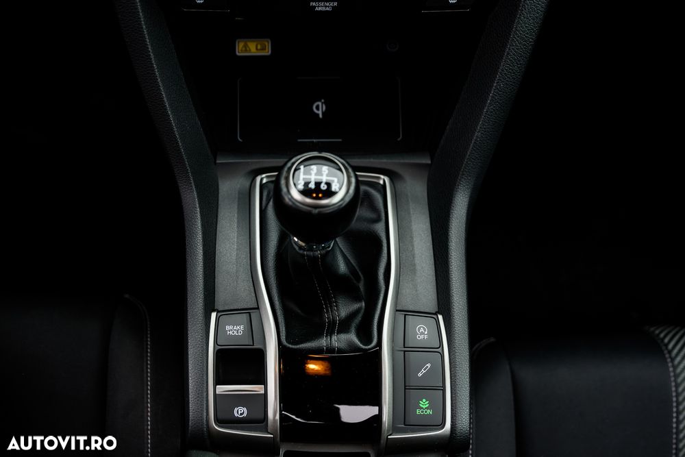 Honda Civic 1.5 VTEC Turbo Sport Plus - 28