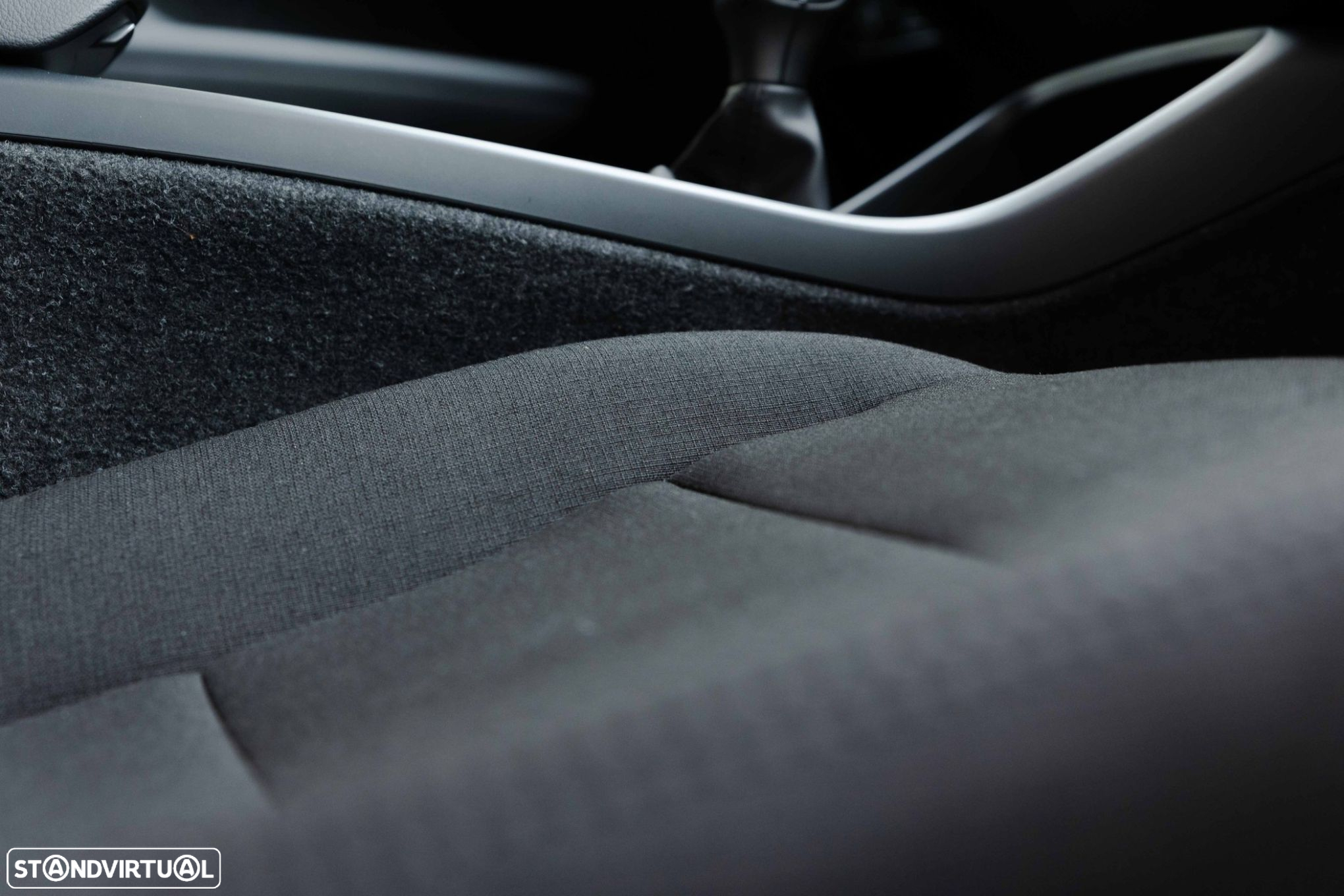 Volvo XC 40 1.5 T2 Momentum Core - 25