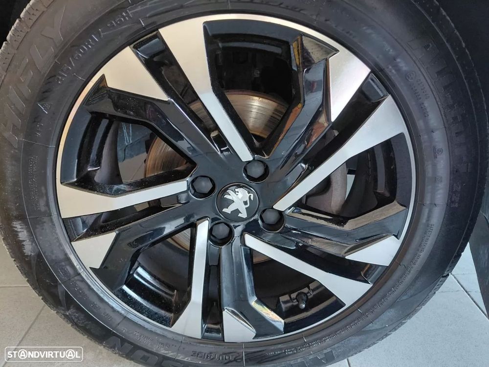 Peugeot 2008 PureTech 130 Stop&Start GT-Line Edition - 9
