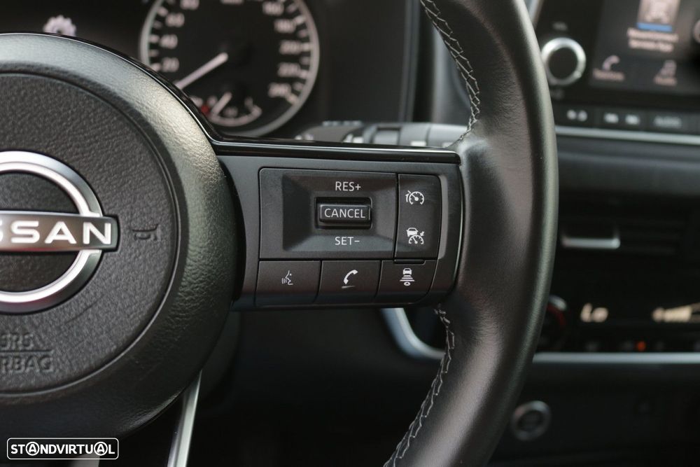 Nissan Qashqai 1.3 DIG-T Acenta - 36