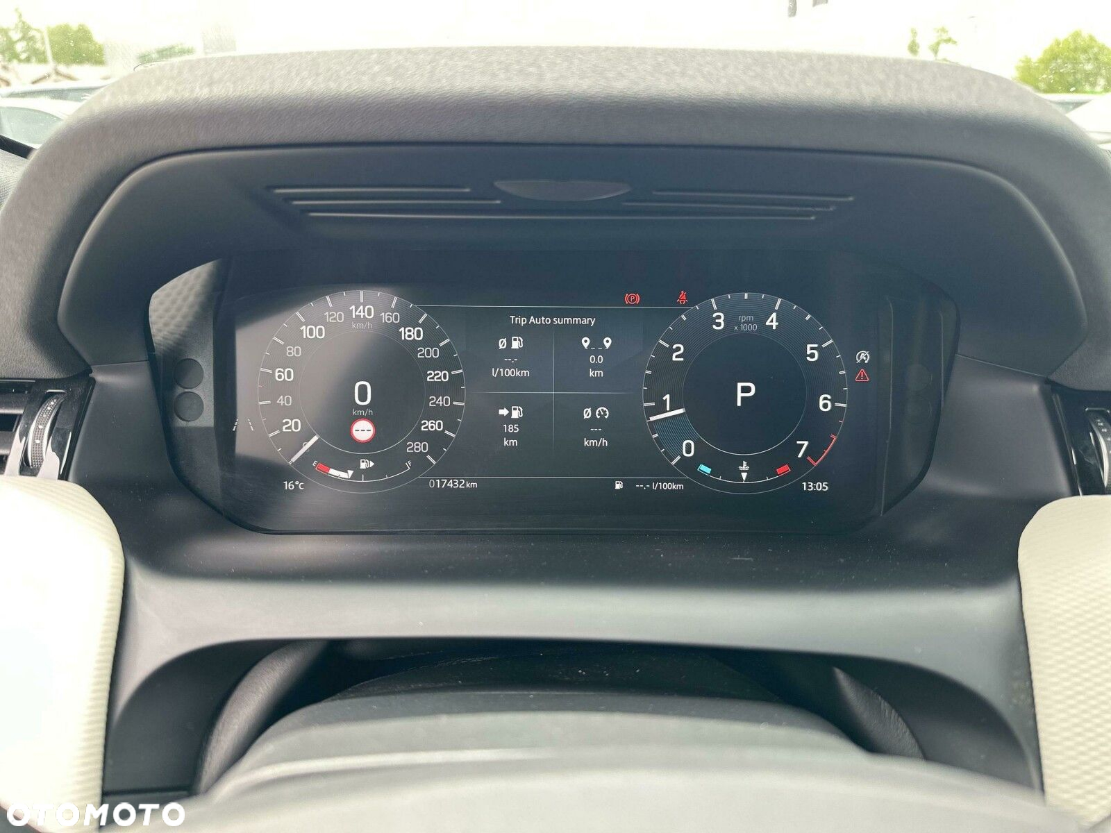 Land Rover Discovery Sport - 17