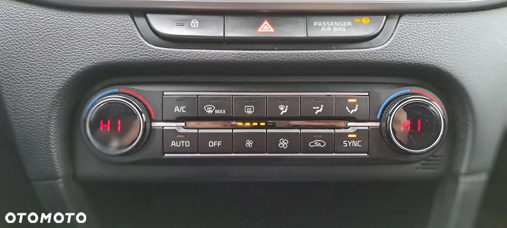 Kia Ceed 1.5 T-GDI M - 30