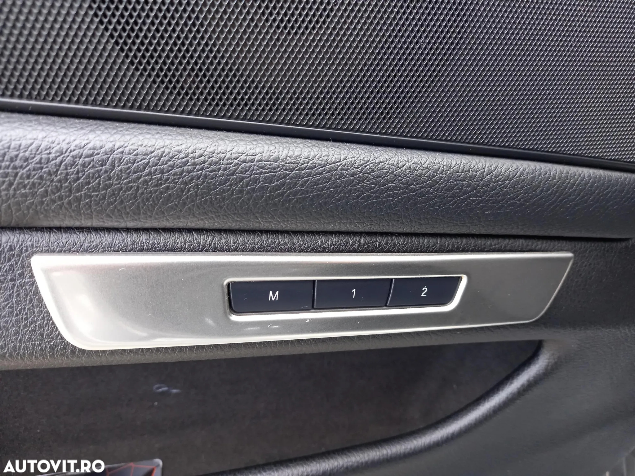 BMW Seria 5 520d Aut. Luxury Line - 27