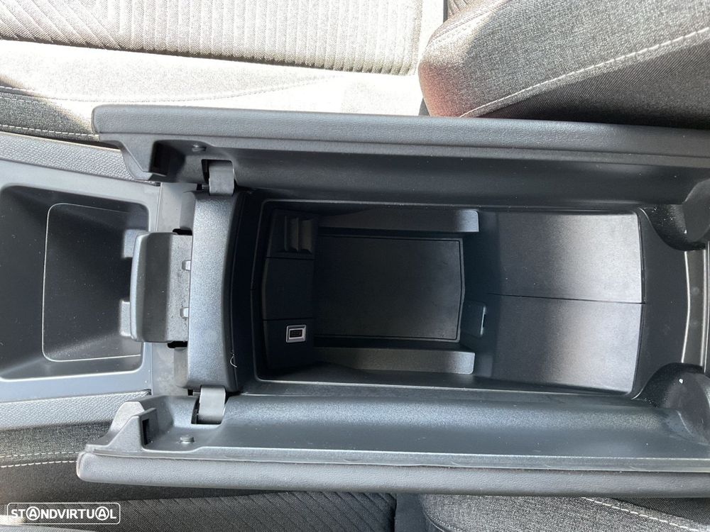 Peugeot 308 1.5 BlueHDi Active Pack EAT8 - 39