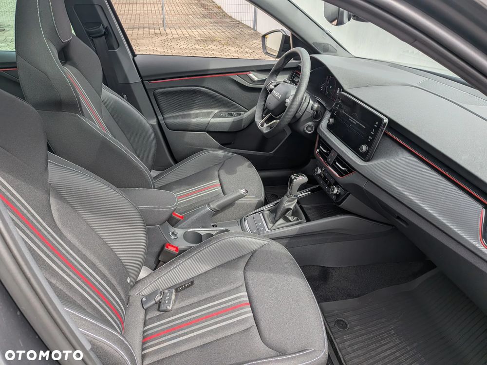 Skoda Kamiq 1.5 TSI Monte Carlo DSG - 12