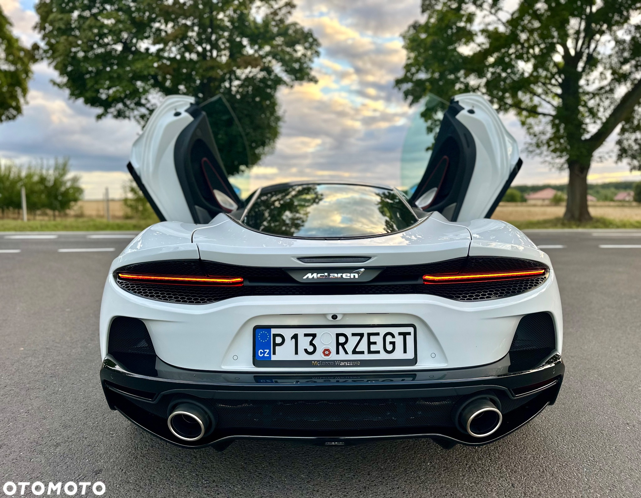McLaren GT Standard - 19