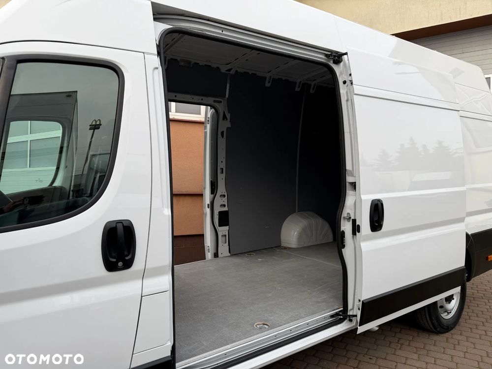 Fiat Ducato 2,3 L4H3 - 8
