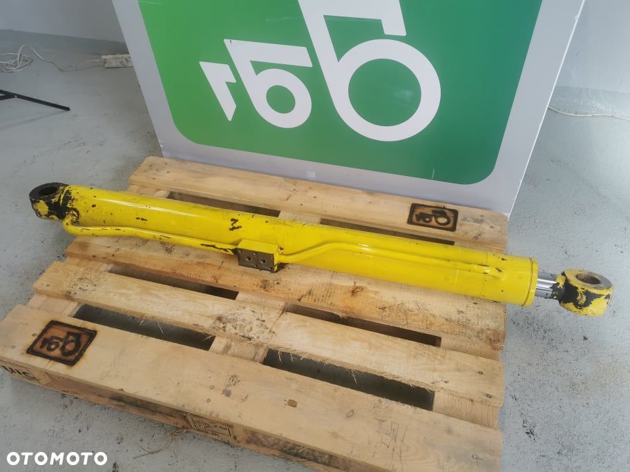 Cylinder hydrauliczny podnoszenia teleskopa Manitou MLT 523 - 1