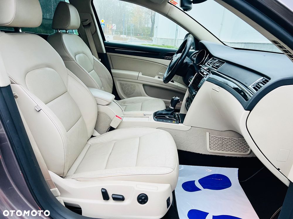 Skoda Superb 2.0 TDI 4x4 Elegance DSG - 39