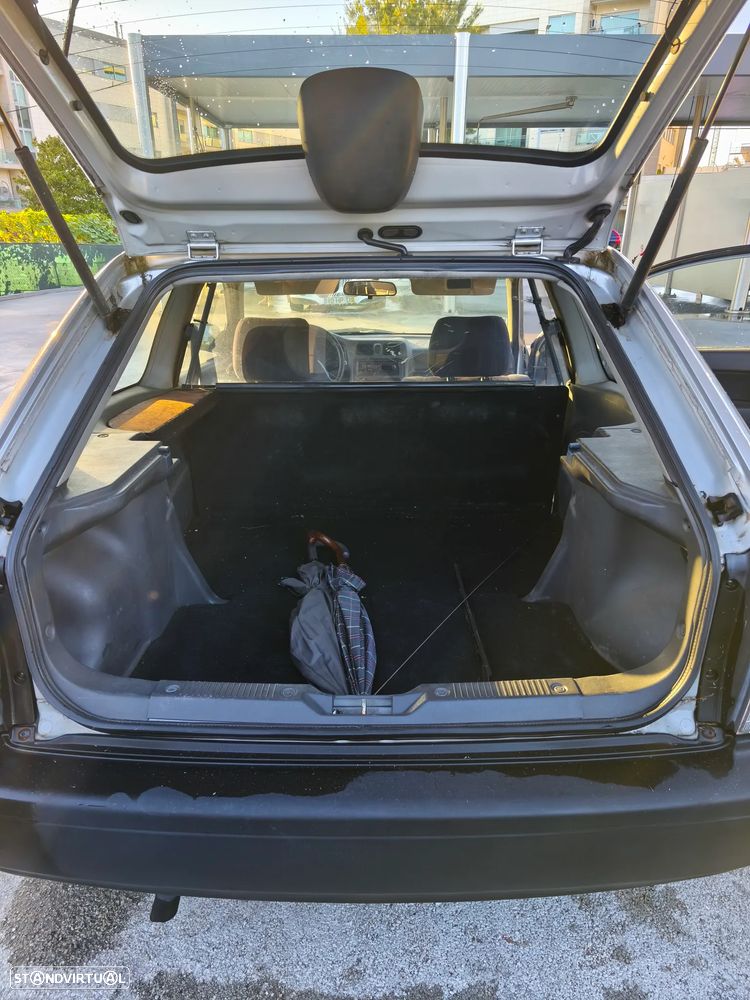 Mazda 323 P 2.0 D - 14