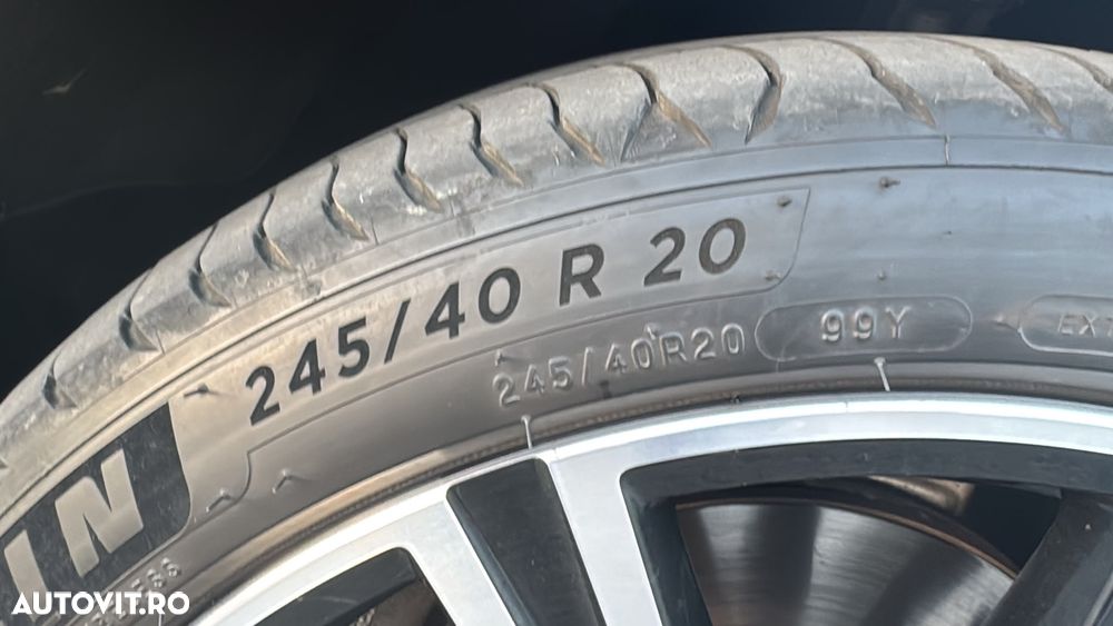 BMW Seria 5 520d AT MHEV - 23