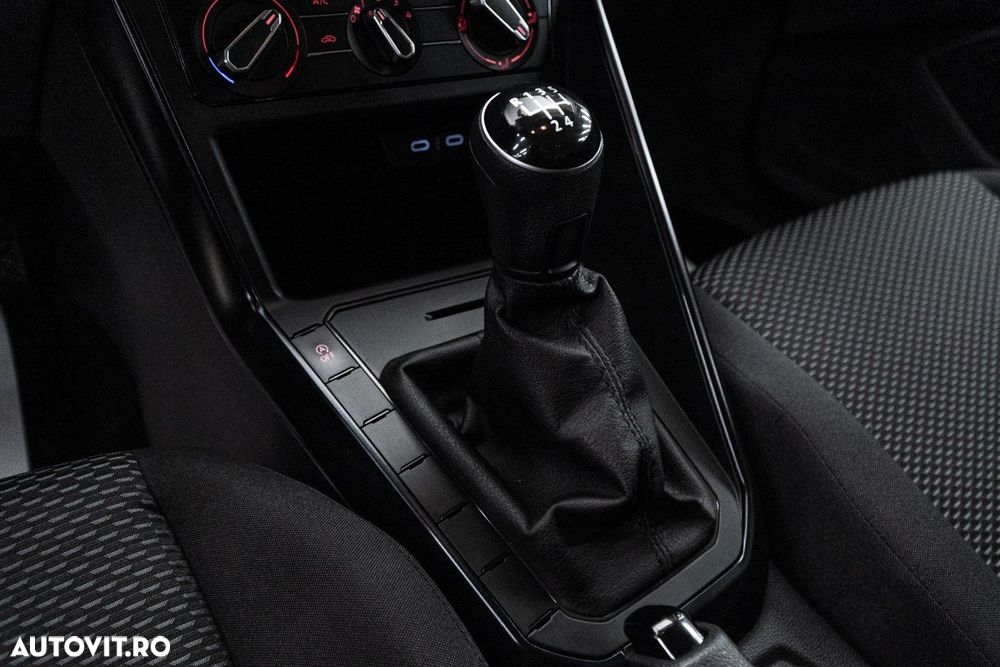 Volkswagen Polo 1.0 Comfortline - 15