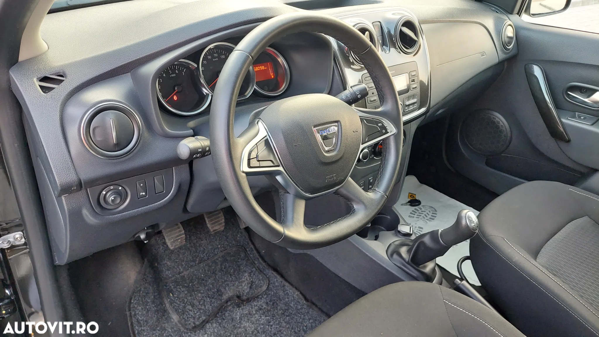 Dacia Sandero TCe 100 Comfort - 6
