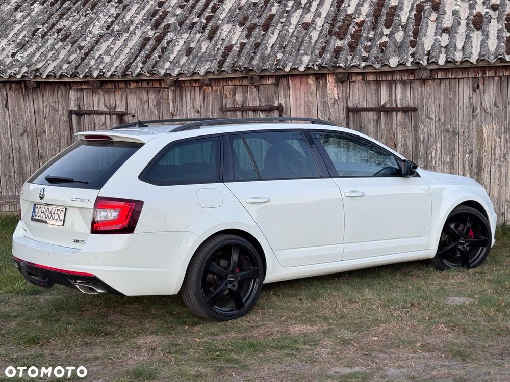 Skoda Octavia 2.0 TDI 4x4 DSG RS - 21