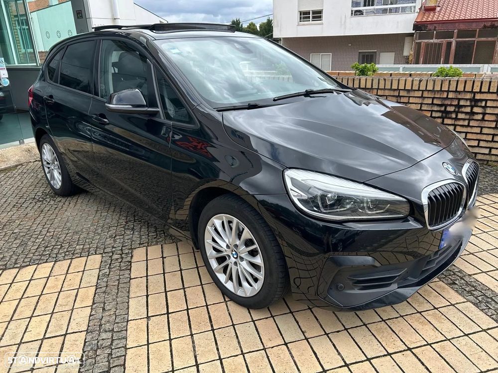BMW 230xe Active Tourer - 11