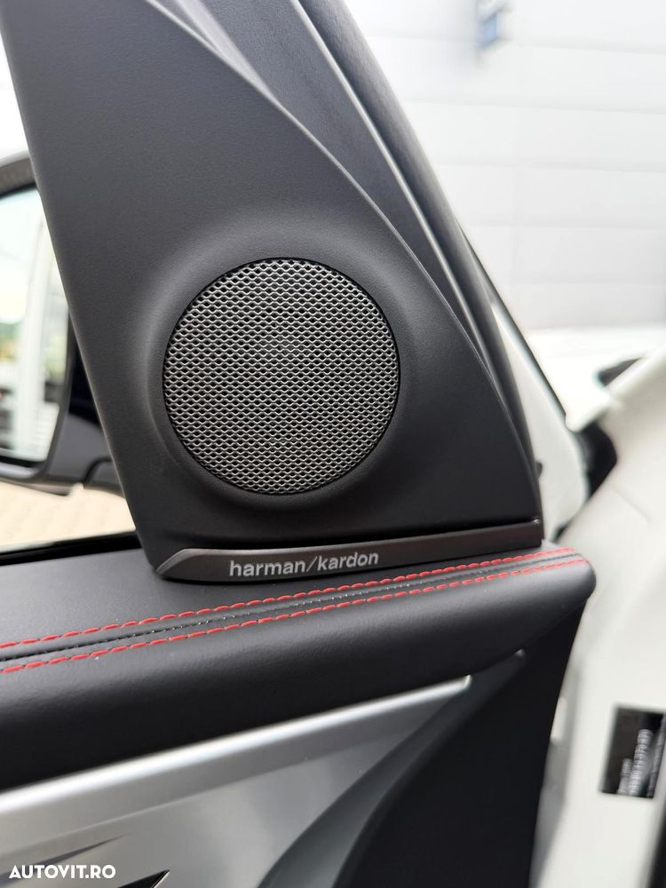 BMW XM Label - 13