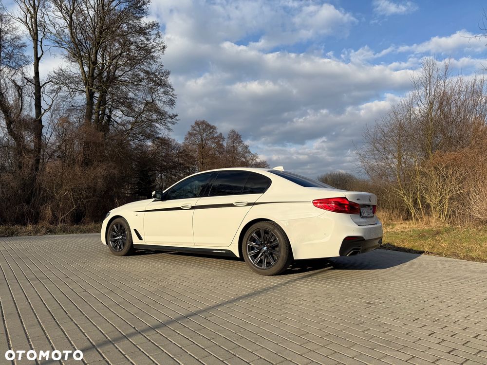 BMW Seria 5 ver-530i-xdrive-m-sport-sport - 6