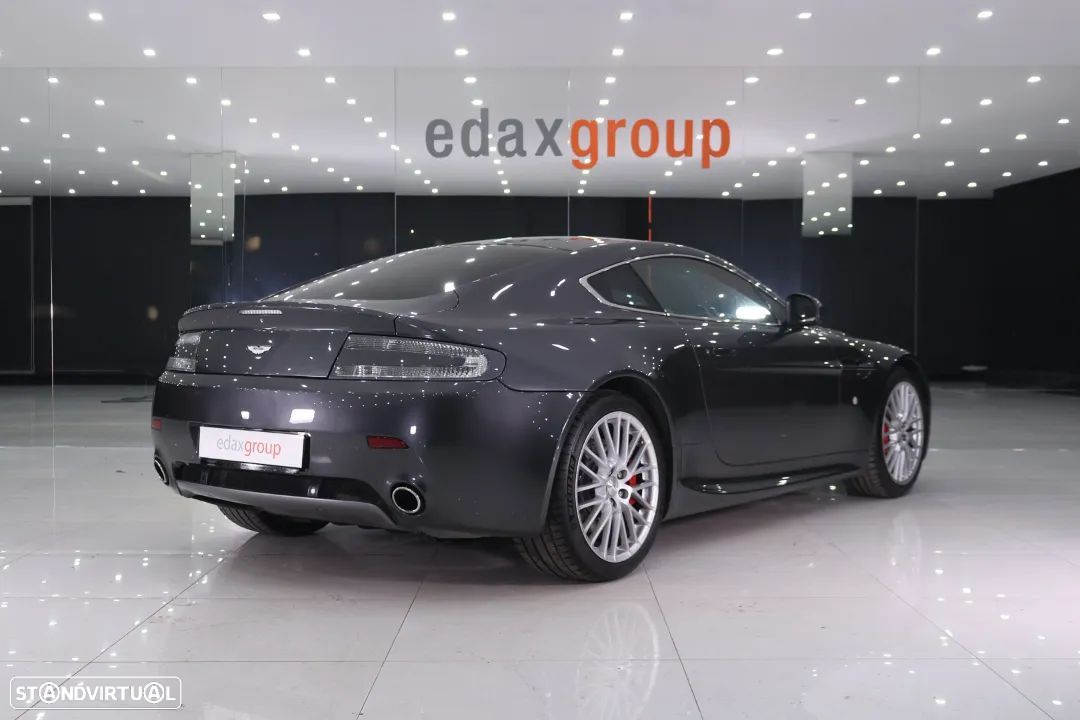Aston Martin Vantage Coupe V8 Sportshift - 3