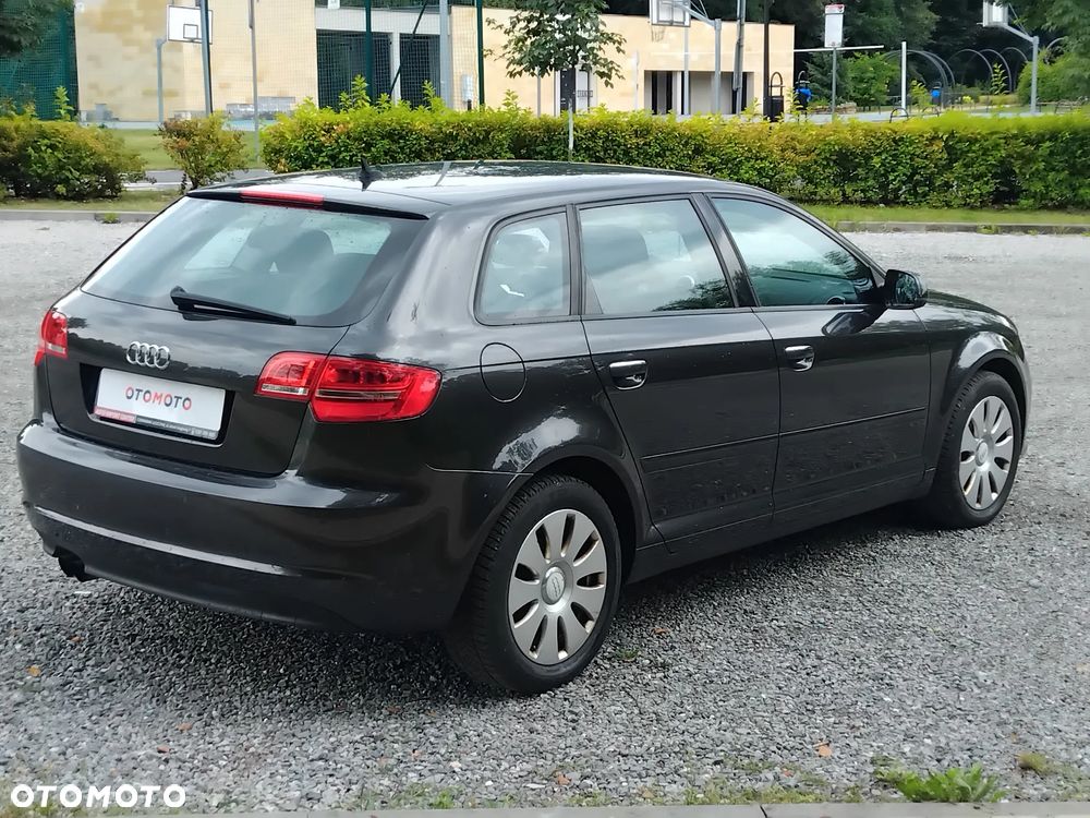 Audi A3 Sportback 1.8 TFSI Attraction - 27